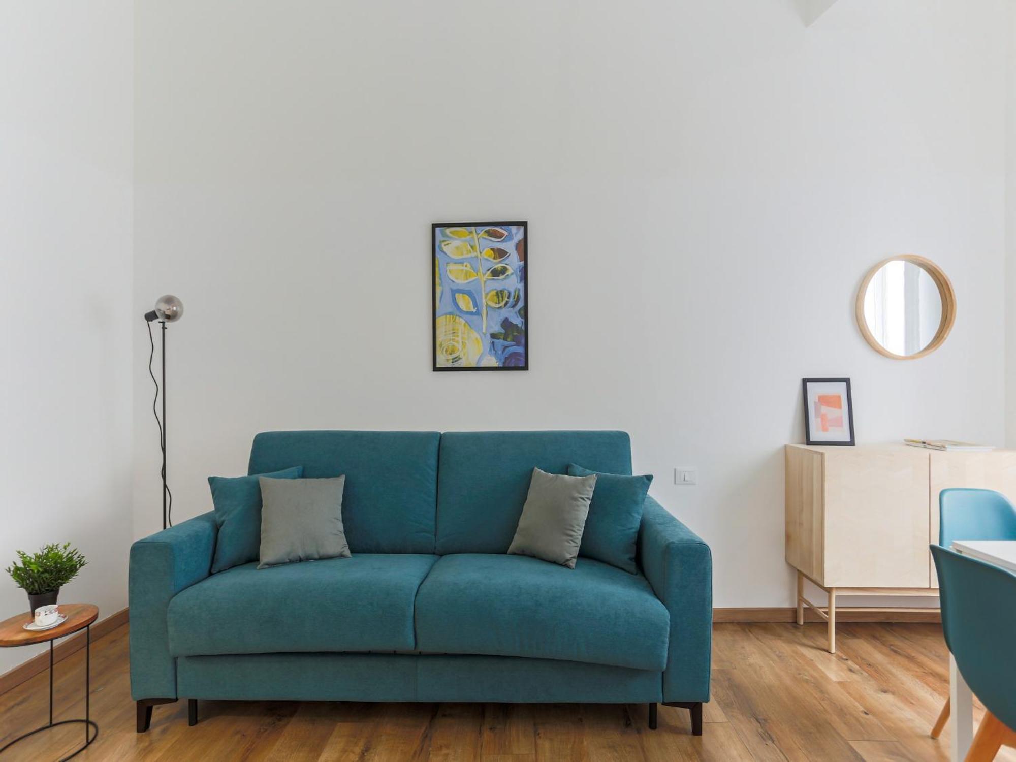 The Best Rent - Cozy Two-Bedroom Apartment Near Colonne S Lorenzo Milan Bagian luar foto