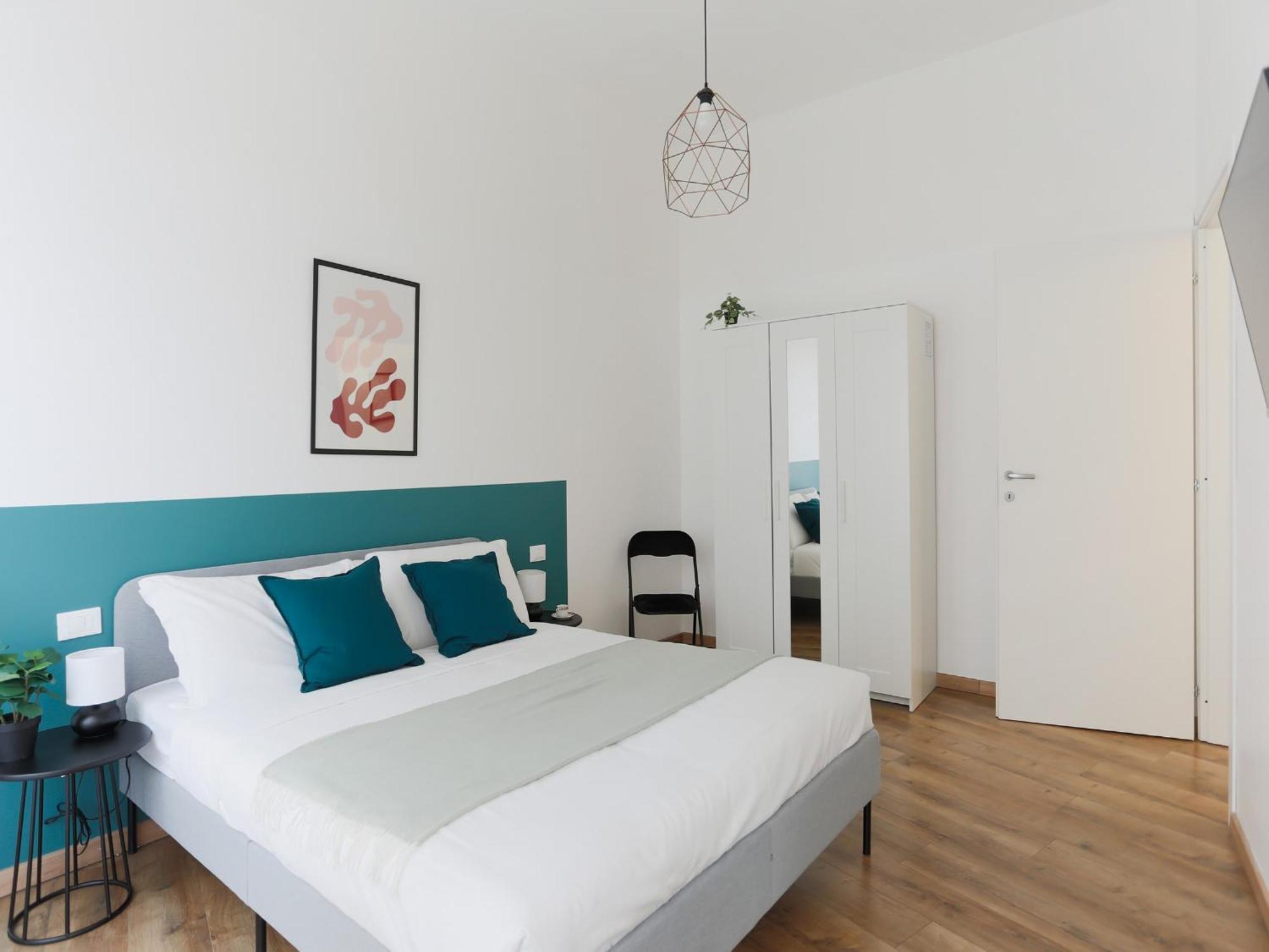 The Best Rent - Cozy Two-Bedroom Apartment Near Colonne S Lorenzo Milan Bagian luar foto